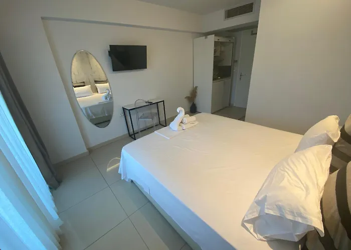 Klio And Νέοι Πόροι